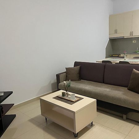Apartments Sadiku With Sea View Saranda Extérieur photo