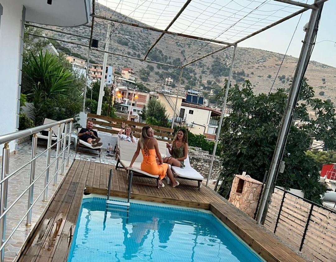 Apartments Sadiku With Sea View Saranda Extérieur photo