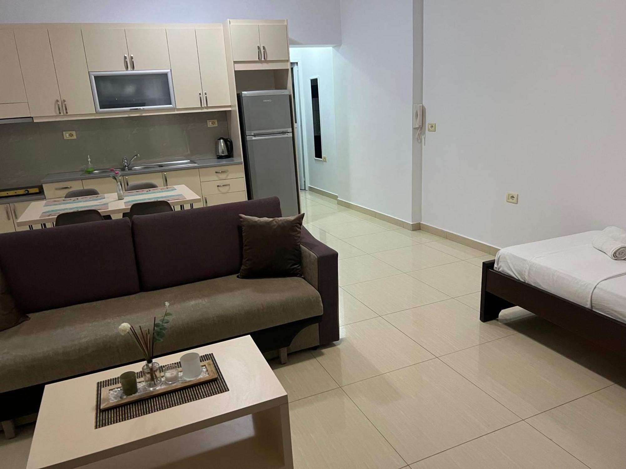 Apartments Sadiku With Sea View Saranda Extérieur photo